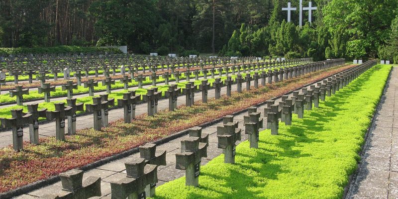1280px-Palmiry_Cemetery