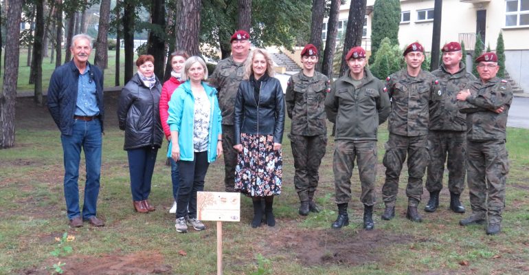 VII Międzypokoleniowa Sztafeta Turystyczna, Wojskowe Koło PTTK