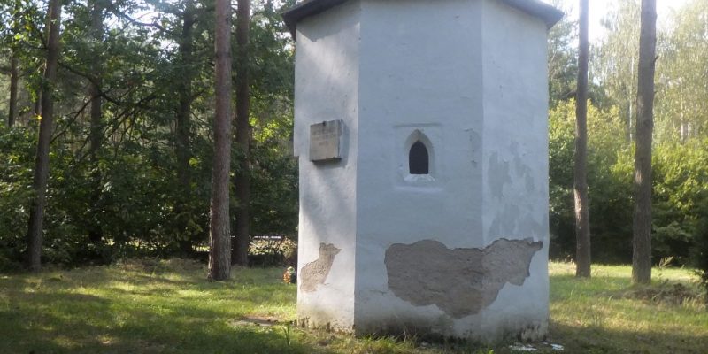 sKaplica przy trakcie iłżeckim