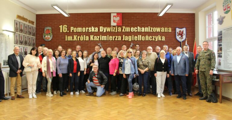 Wojskowi turyści w stolicy Warmii i Mazur